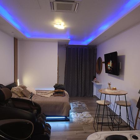 So'Spa Appart' Jacuzzi & Bien-Etre Lingolsheim Exterior foto